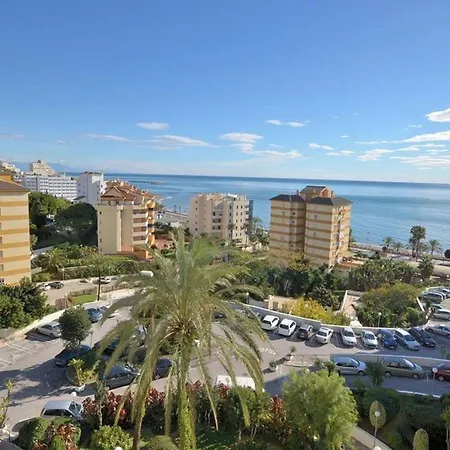 Appartamento Spacious In Benalbeach With Sea Views *