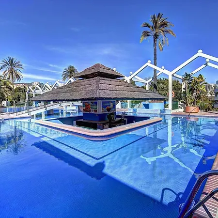 Spacious In Benalbeach With Sea Views Appartamento *